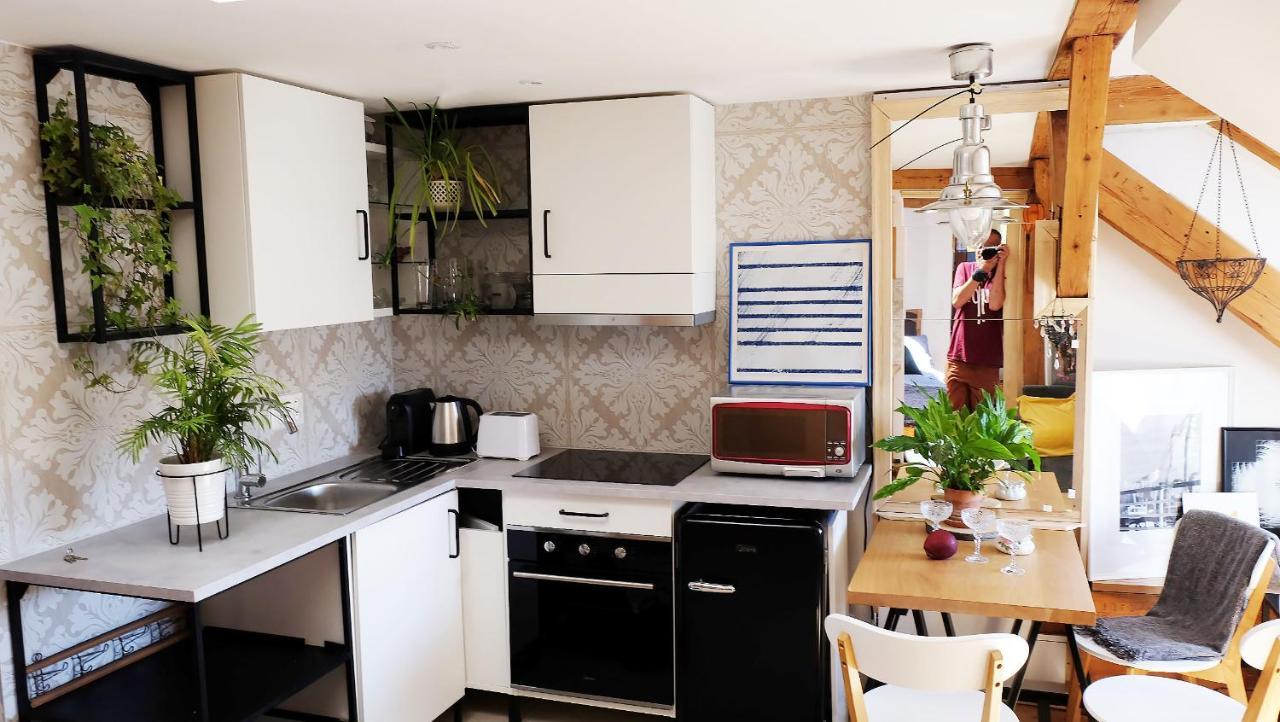 Studio Blizko Centra, Zilinska 20 Bratislava Buitenkant foto